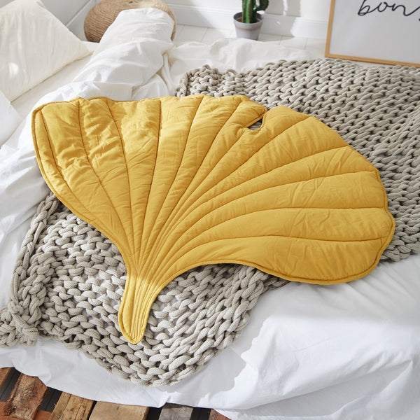 Nordic Leaf Mat - Yellow